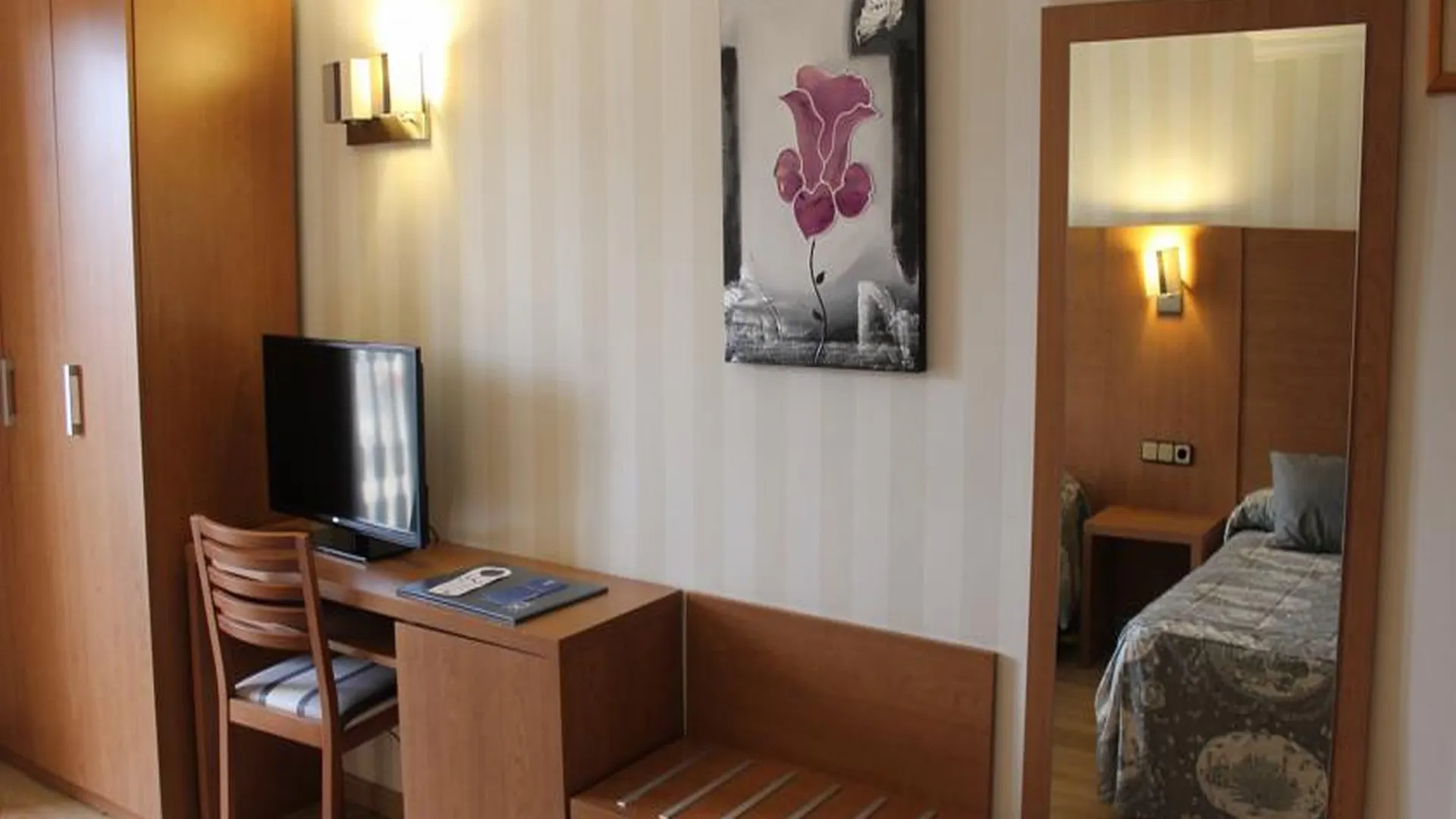 Ramblas Hotel Barcellona 3*,